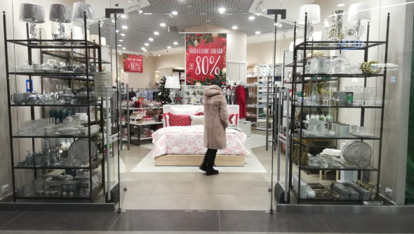 Магазин Cozy Home, г. Ижевск, ТРЦ Талисман - проход 2 метра