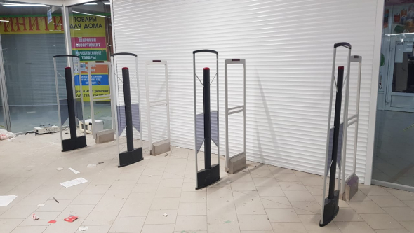 Магазин WOSS Brands Outlet, г. Москва - проход 5 метров