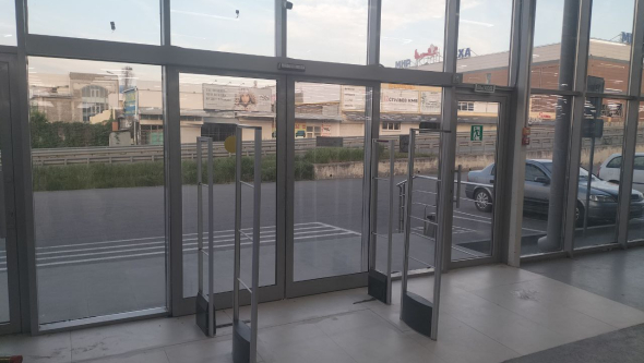 Магазин BIGSHOP, г. Пятигорск, посёлок Горячеводский, ул. Садовая 210 - 2 прохода по 160 см