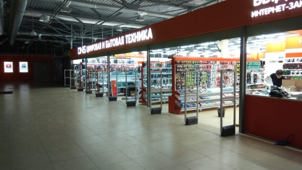 Магазин DNS, п. Тельмана, Ленинградская область - проход 17 метров