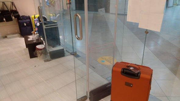 Магазин Империя Сумок, г. Самара, ТЦ Парк Хаус - проход 180 см