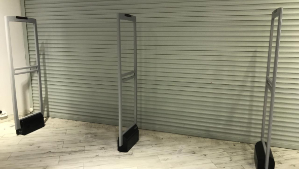 Магазин Stolnik, г. Челябинск, ТРЦ Радуга - проход 4 метра