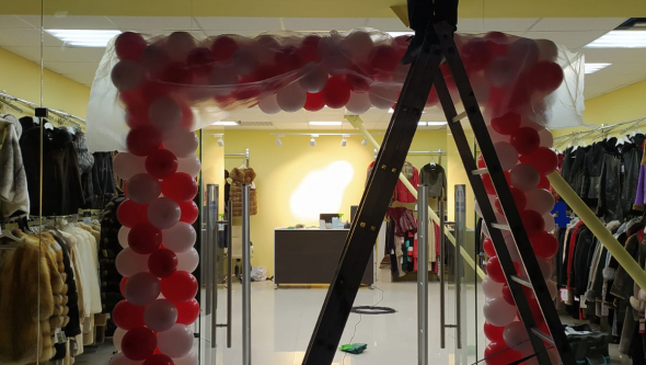 Магазин VICTORY, г. Екатеринбург, ТЦ КИТ - проход 160 см