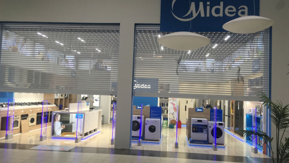 Магазин Midea, г. Самара, ТРК МЕГА - проход 10 метров