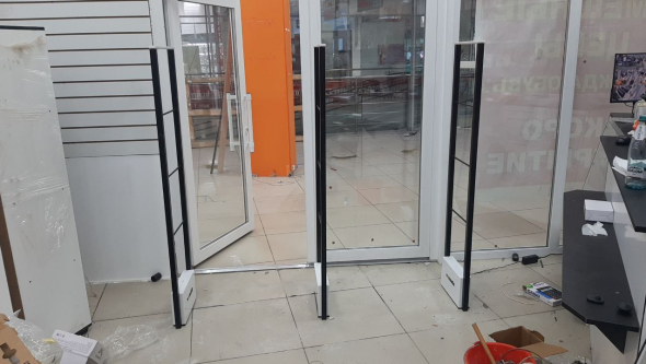 Магазин Смешные Цены, г. Воронеж, ТЦ Европа - проход 2 метра