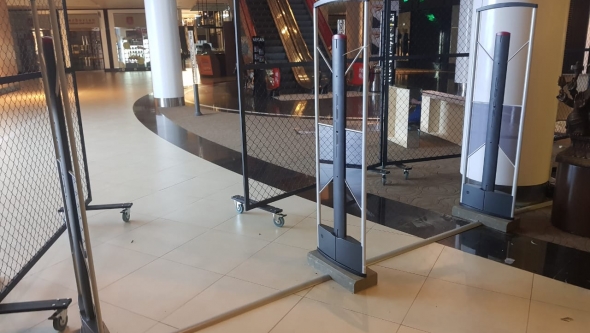 ТРК VEGAS, г. Москва - проход 4 метра