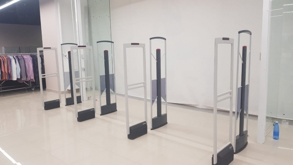 Магазин WOSS Brands Outlet, г. Москва - проход 480 см