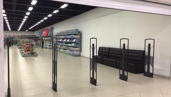 Магазин ДомоМаркет, г. Балашов, Саратовская область - проход 560 см