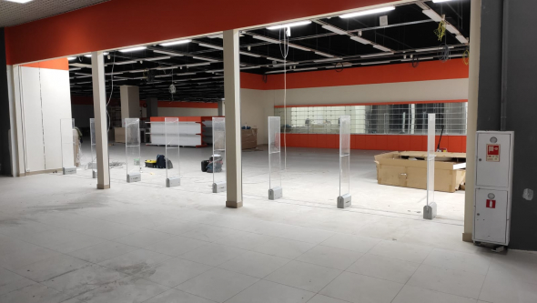 Магазин DNS, г. Армавир, Краснодарский край, Мегацентр Красная Площадь - проход 10 метров