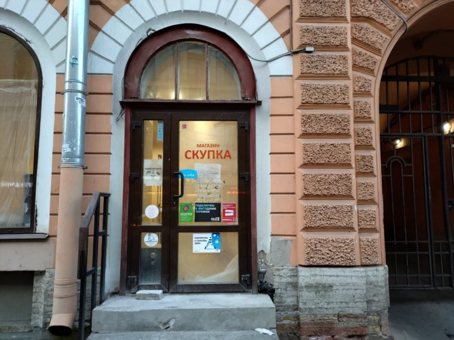 Магазин Larne Studio, г. Санкт-Петербург - проход 140 см1
