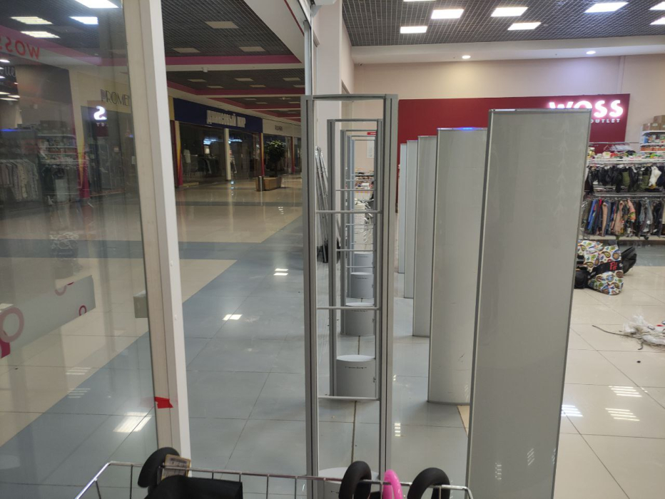 Магазин WASS Brands Outlet, г. Московский, ТРЦ Новомосковский - проход 450 см2