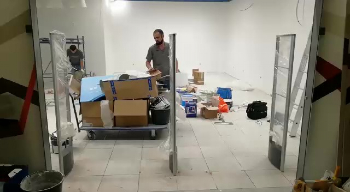 Магазин RobbyFox, г. Санкт-Петербург - проход 3 метра2