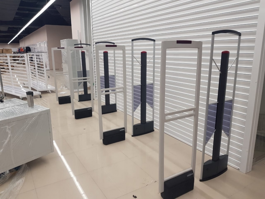 Магазин WOSS Brands Outlet, г. Москва - проход 480 см1