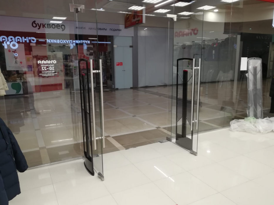 Магазин O’Hara, г. Мурманск, ТРК PLAZMA - проход 180 см1