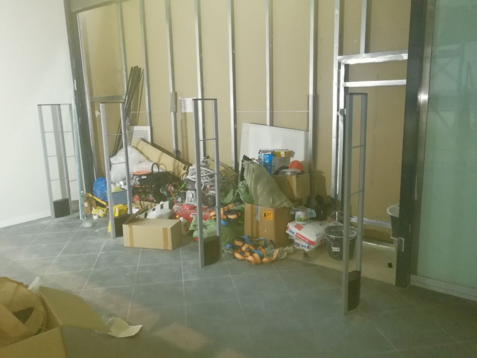 Магазин Savy, г. Санкт-Петербург, ТРЦ Лето - проход 480 см1