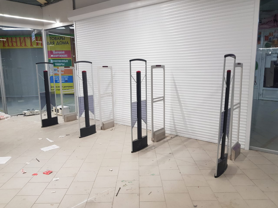 Магазин WOSS Brands Outlet, г. Москва - проход 5 метров2