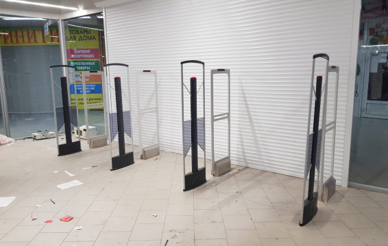 Магазин WOSS Brands Outlet, г. Москва - проход 5 метров