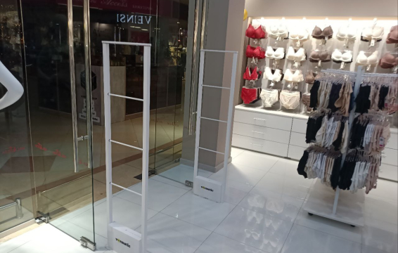 Магазин Милавица, г. Иваново, ТРК Тополь - проход 160 см