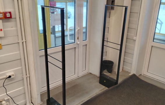 Гипермаркет Абсолют, г. Улан-Удэ, 142-й микрорайон д.1 - проход 140 см