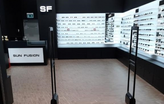 Магазин Sun Fusion, г. Москва, ТЦ МЕГА Теплый Стан - проход 3 метра