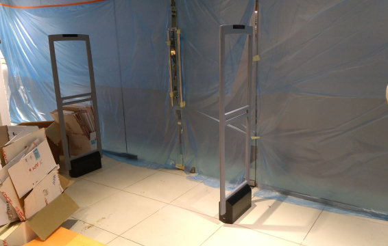 Магазин CONFORME, г. Тверь, ТРЦ Рубин - проход 180 см