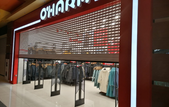 Магазин O’Hara, г. Сургут, ТРЦ Аура - проход 7 метров